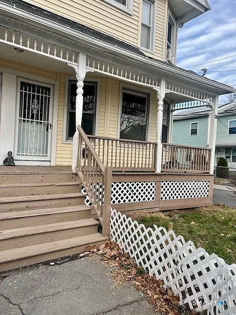 2 bed, 1.0 bath, 1050 sqft, $1,950 — Photo 3