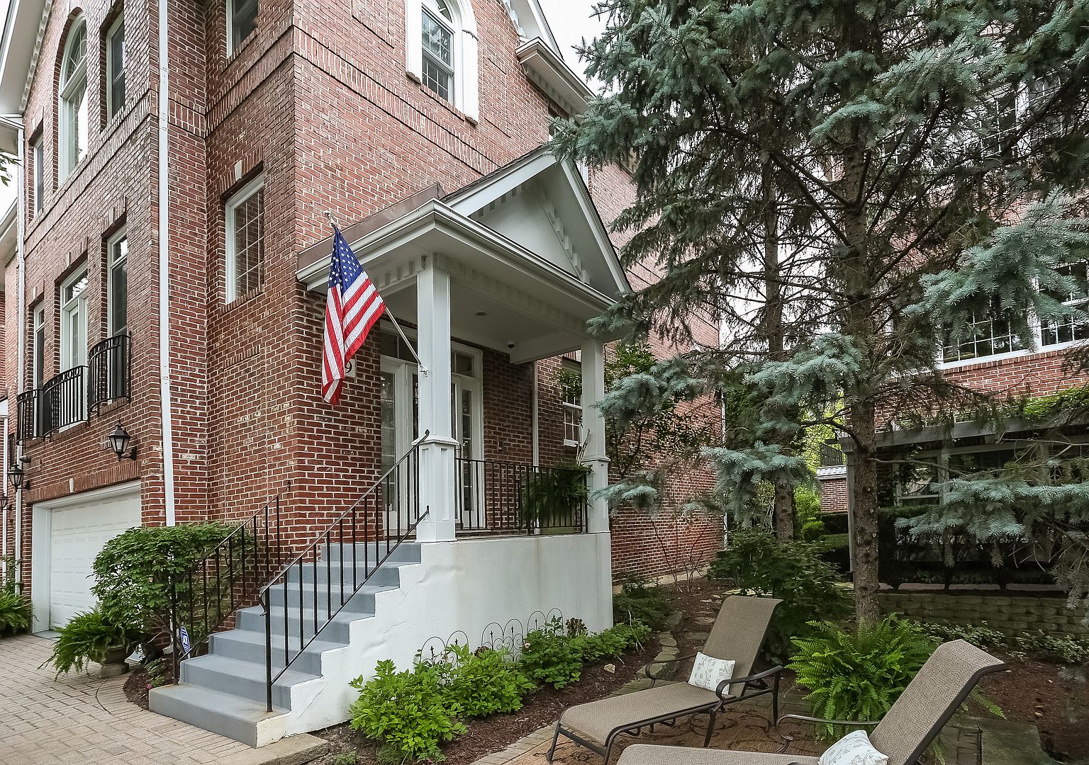 209 Campbell Ct, Geneva, IL 60134 Zillow