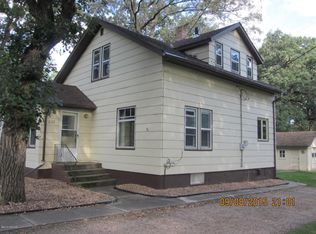 222 W Division St, Elbow Lake, MN 56531