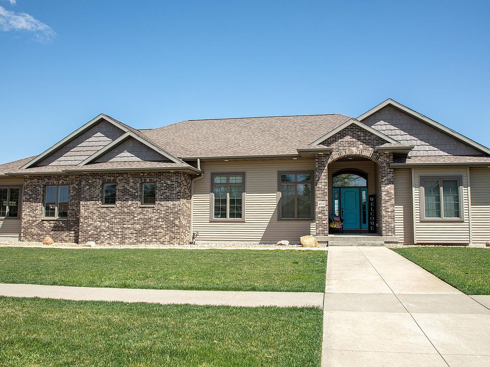 1st image of 4818 Briarwood Dr