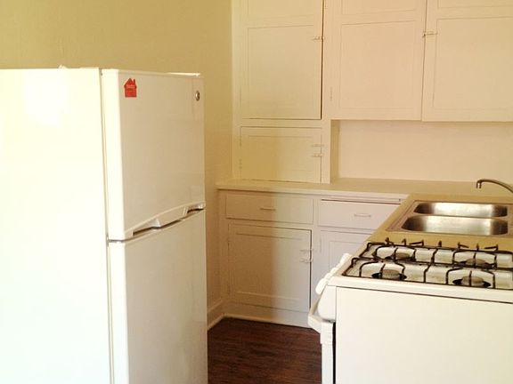 3rd image of 55 Hamilton Park APT 5