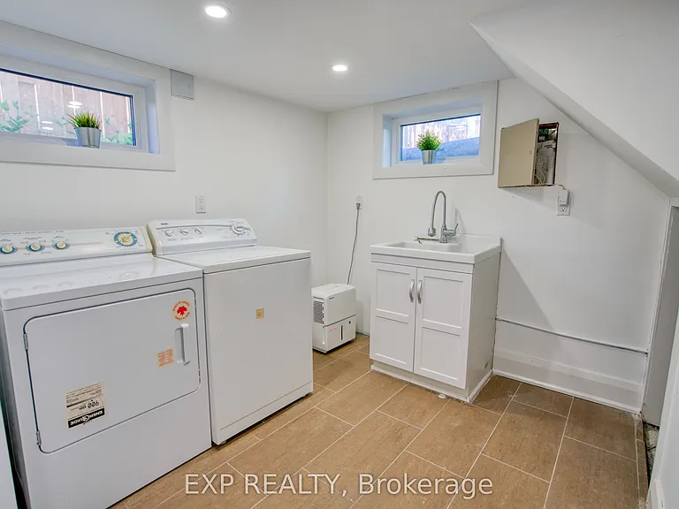 22 Mount Pleasant Ave — Photo 37