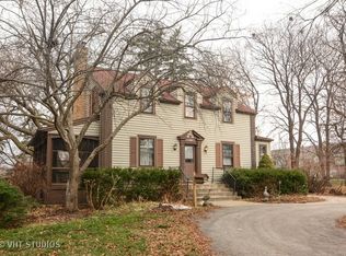 444 N Smith St, Palatine, IL 60067