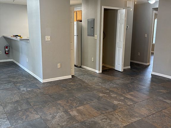 2nd image of 107 Masters Dr #102