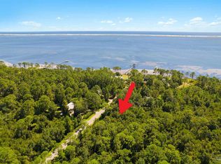 Fuller Dr, Gulf Breeze, FL 32563
