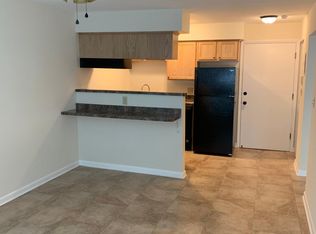 1585 Highland Pkwy APT 3G, Saint Paul, MN 55116