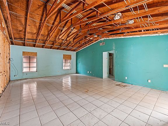 2nd image of 1866 Coral Point Dr
