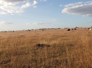 194 County Road 210, Hallettsville, TX 77964