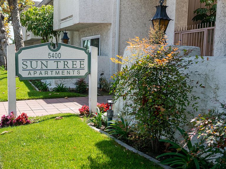 Brentwood/Suntree East Apartment Rentals La Palma, CA