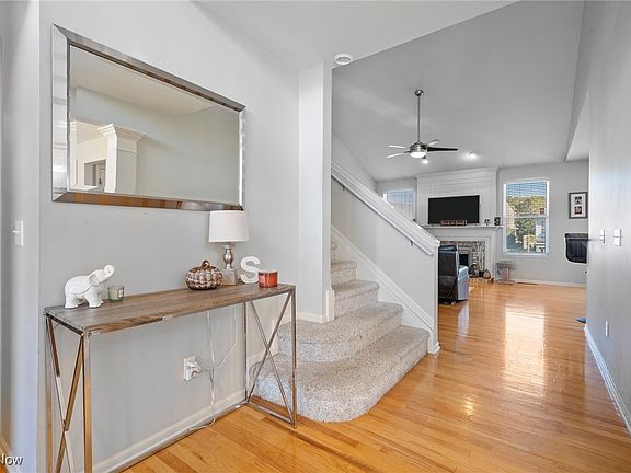 3rd image of 265 Lexington Cir