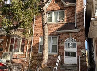 939 E 43rd St, Brooklyn, NY 11210