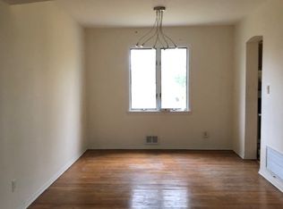 2 Penfield Dr, East Northport, NY 11731