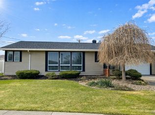 98 Jamaica Rd, Tonawanda, NY 14150