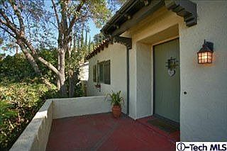 4th image of 538 E Cypress St