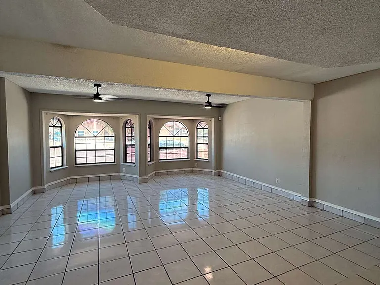 11708 Sierra Azul Dr — Photo 45