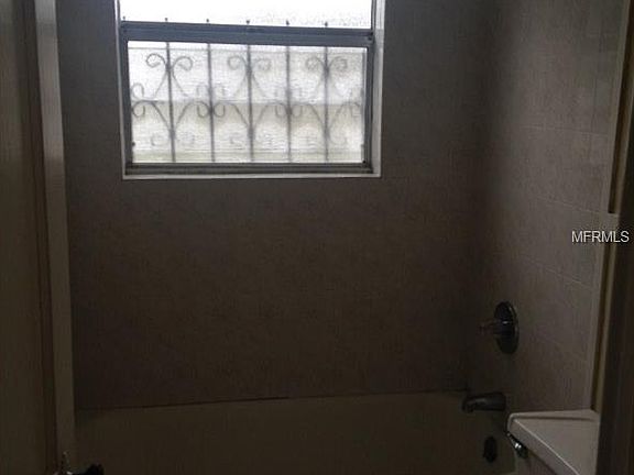 2nd image of 2209 Thrace St