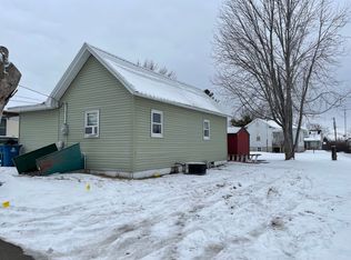 339 1/2 E Florence St, Oglesby, IL 61348