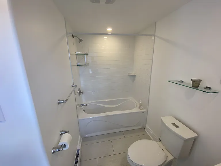 110 Gloucester St #STREET17-17 — Photo 7