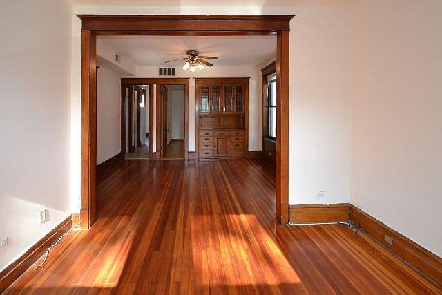 1st image of 1360 W Barry Ave #3