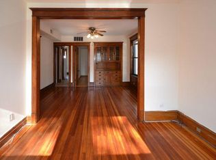 1360 W Barry Ave #3, Chicago, IL 60657