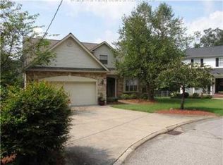 20 Aliff Ln, Saint Albans, WV 25177