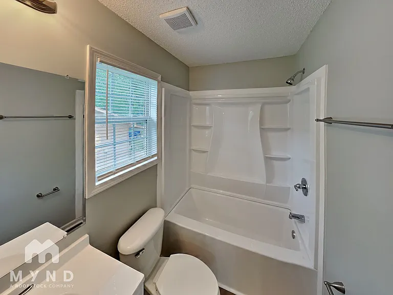 305 S Pinchback Ave — Photo 10