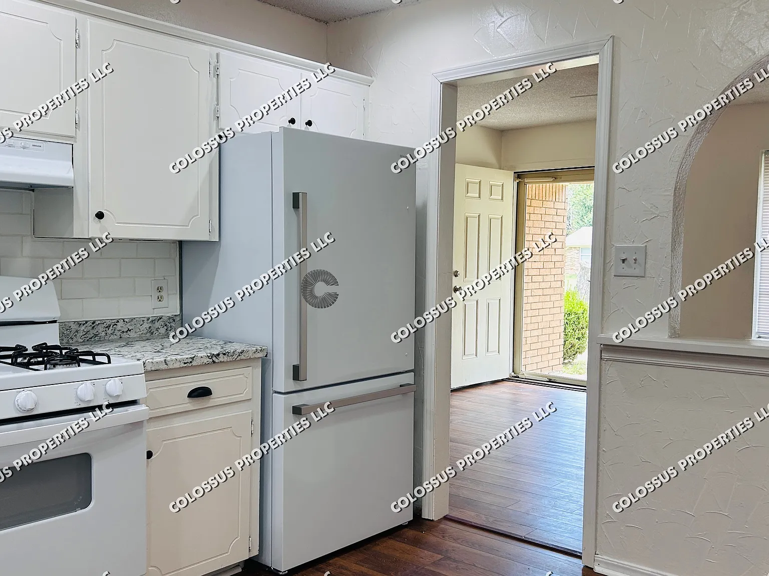 3 bed, 1.5 bath, 985 sqft, $1,475 — Photo 1