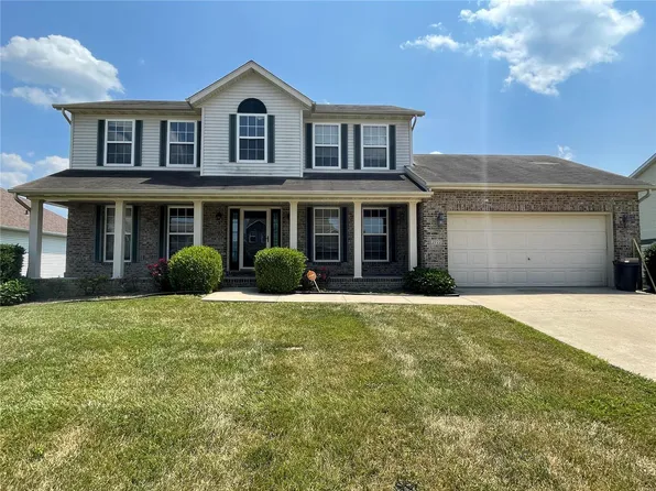 2722 Cascade Lake Dr, Shiloh, IL 62221