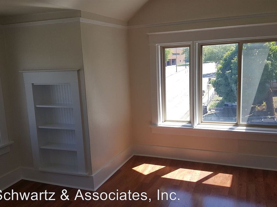 2nd image of 604 W Augusta Ave APT 5