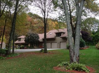 10 Heidi Rd, Lincoln, RI 02865