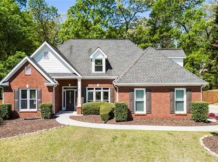 490 Firelite Ln, Suwanee, GA 30024