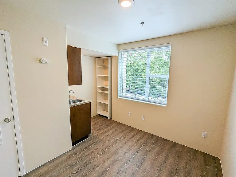Vision 5 Apartments — Photo 36