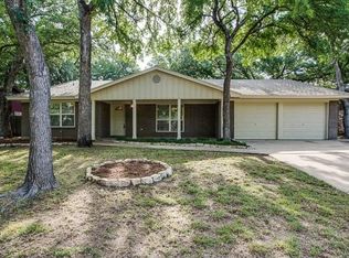 6224 Price Dr, North Richland Hills, TX 76180