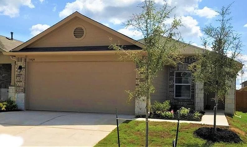 1st image of 13929 Heywood Dr