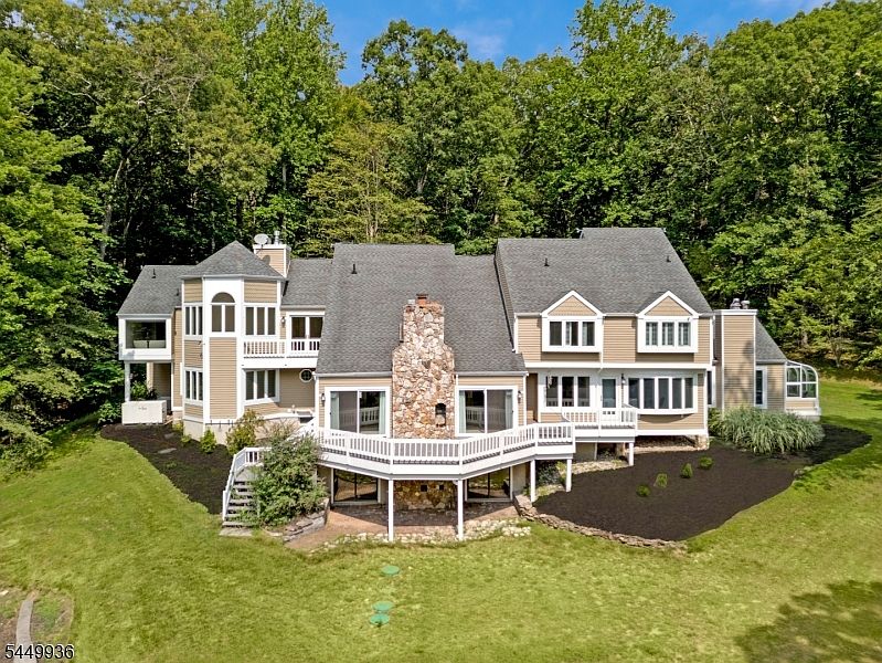 1st image of 101 Rippling Brook Way