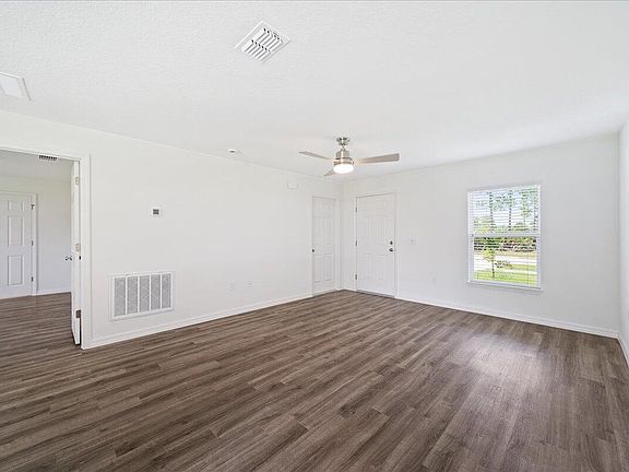 4th image of 843 Underhill Ave SE