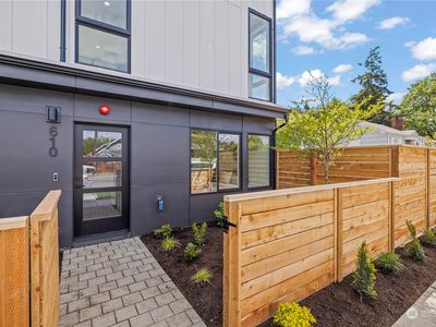 3205 SW 61st Avenue SW UNIT C, Seattle, WA, 98116