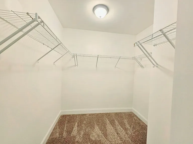 2115 Mannington Dr — Photo 26