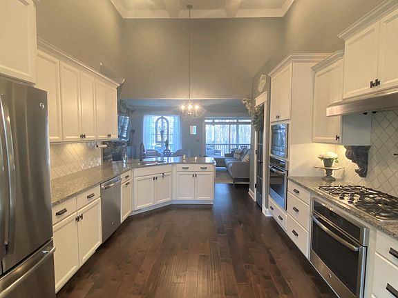 Kitchen, Facing Back of House