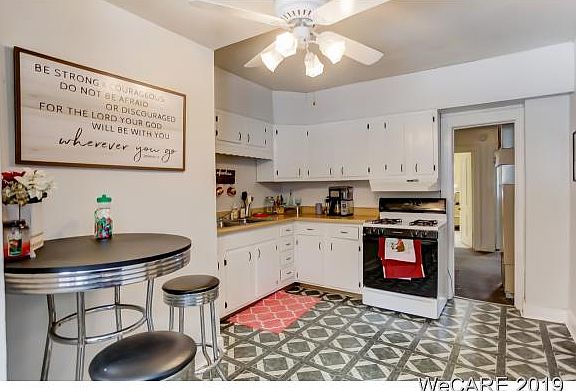 5th image of 713 N Simon St