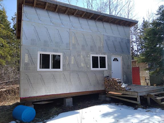 3rd image of 265 Line Rd