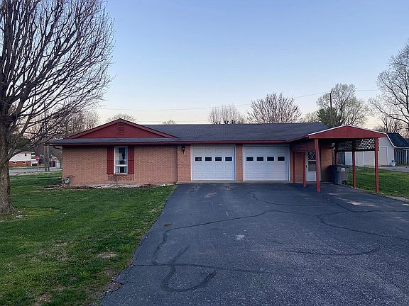 2nd image of 1300 Crabtree Dr