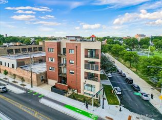 622 N Rockwell St APT 403, Chicago, IL 60612