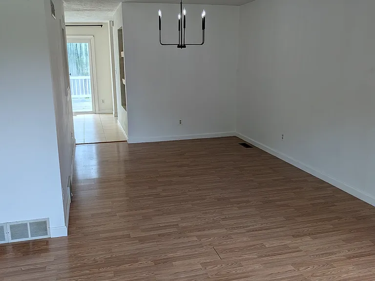 Formal Dining