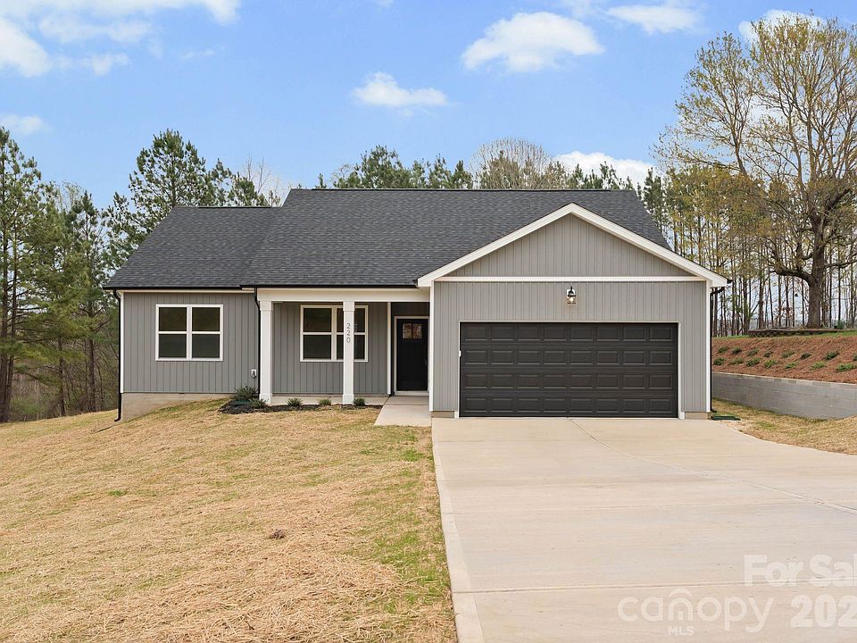 1st image of 220 Nancy Dr