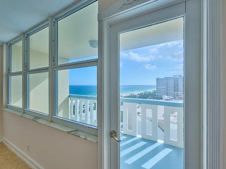 305 N Pompano Beach Blvd #1204 — Photo 9