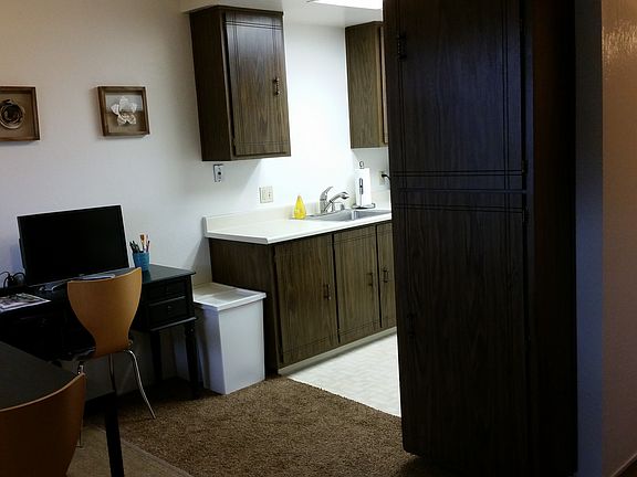 3rd image of 4056 McKinley Blvd APT 1