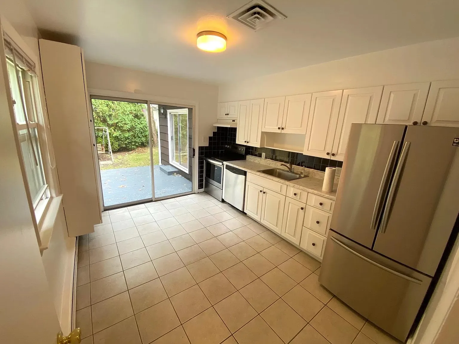 66 Meadow Ln — Photo 2