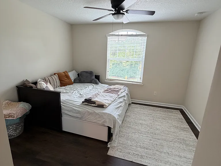 53 Nelson Ln — Photo 19