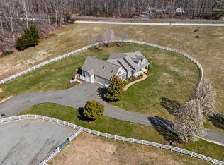 8032 Meadowland Dr, Locust Grove, VA 22508